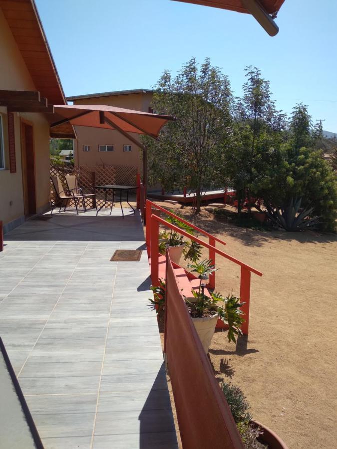 Posada Soleil Bed & Breakfast Вале де Гуадалупе Екстериор снимка